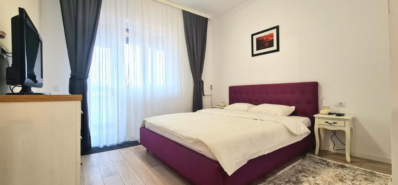 Moma Central Oradea Εξωτερικό φωτογραφία