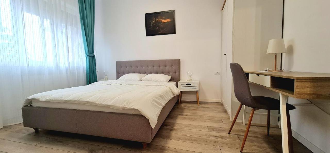 Moma Central Oradea Εξωτερικό φωτογραφία